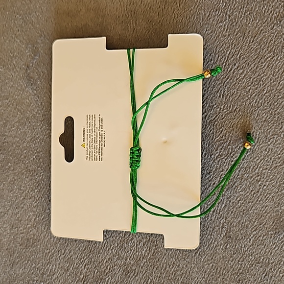 1/$5 or 3/$10 NWT Green Adjustable Faceted Bead Bracelet - Picture 4 of 5